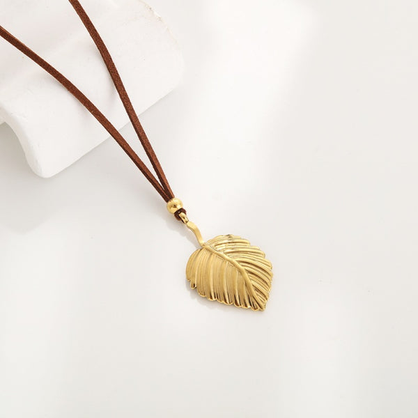 Leaf Or Flower Pendant Necklace